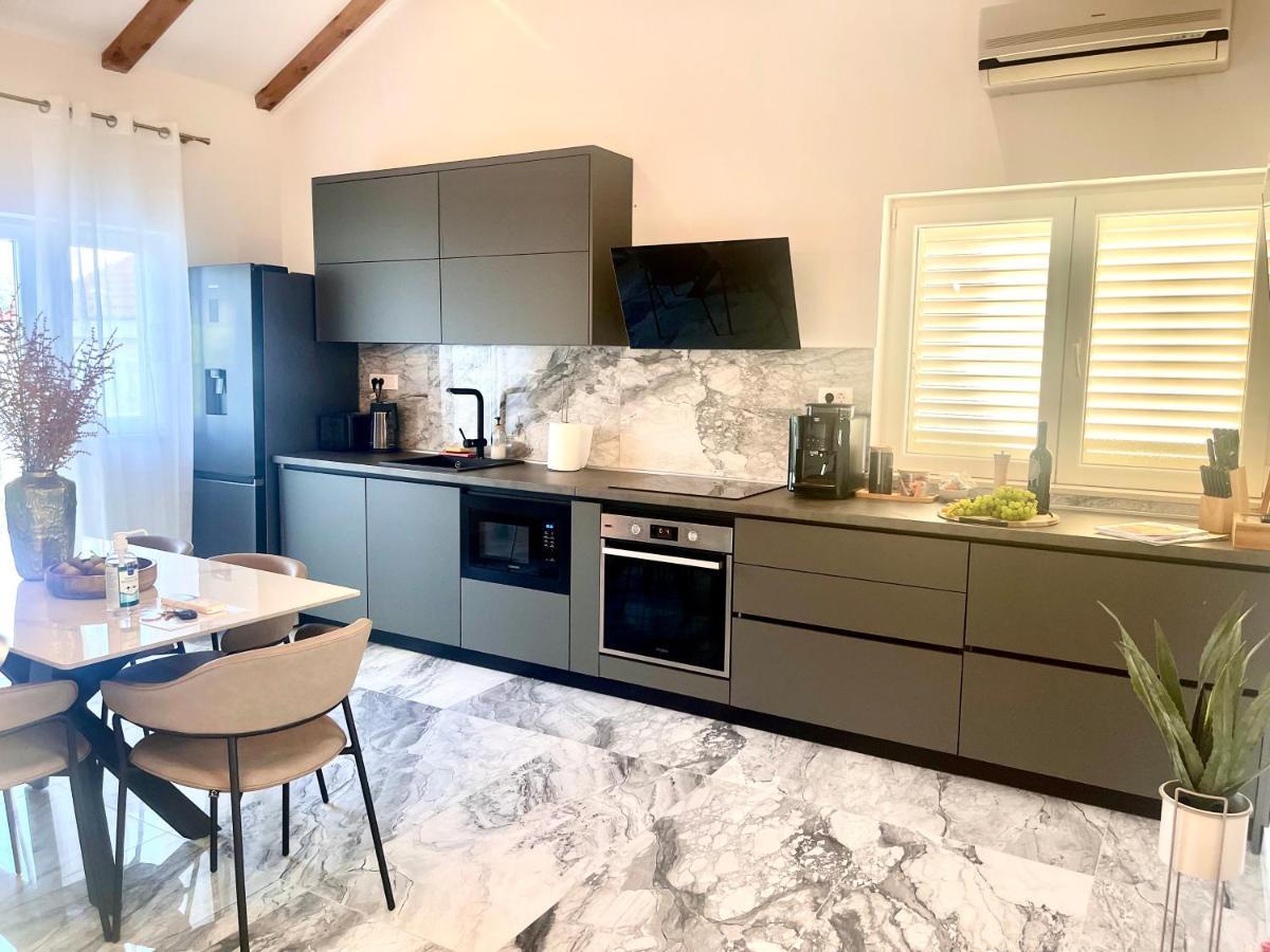 דירות קאבטאט Luxury Penthouse Avalon מראה חיצוני תמונה