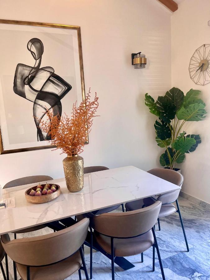 דירות קאבטאט Luxury Penthouse Avalon מראה חיצוני תמונה