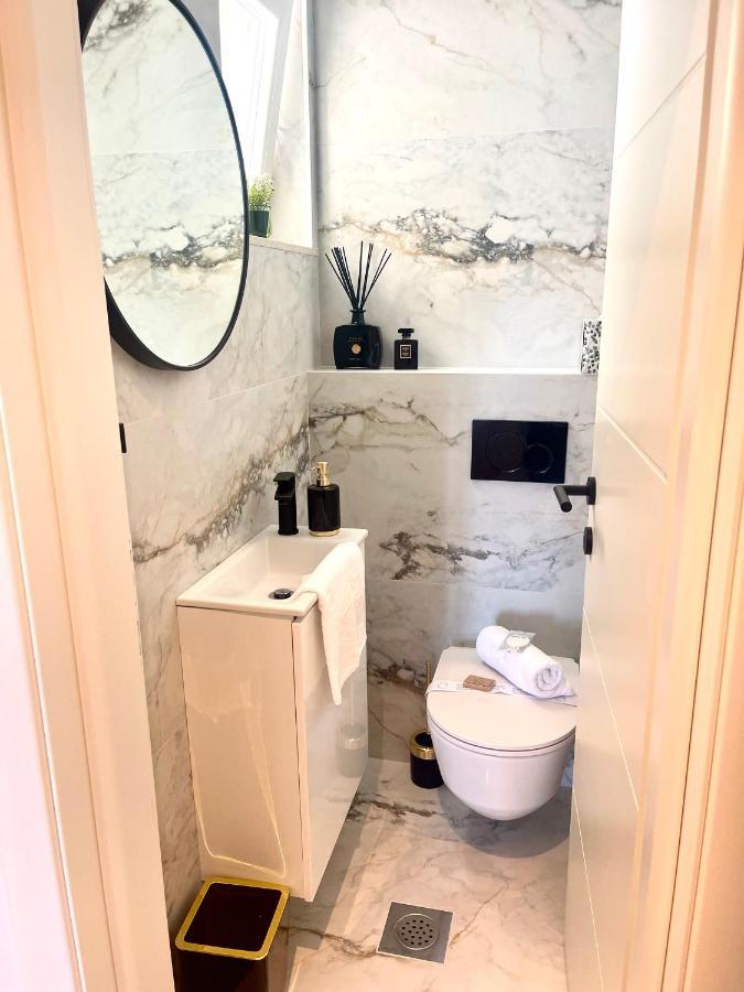דירות קאבטאט Luxury Penthouse Avalon מראה חיצוני תמונה