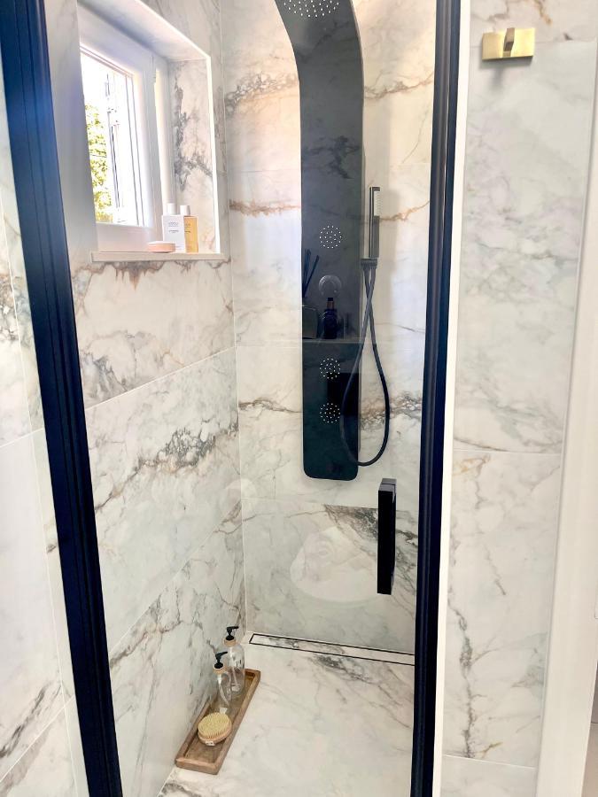 דירות קאבטאט Luxury Penthouse Avalon מראה חיצוני תמונה