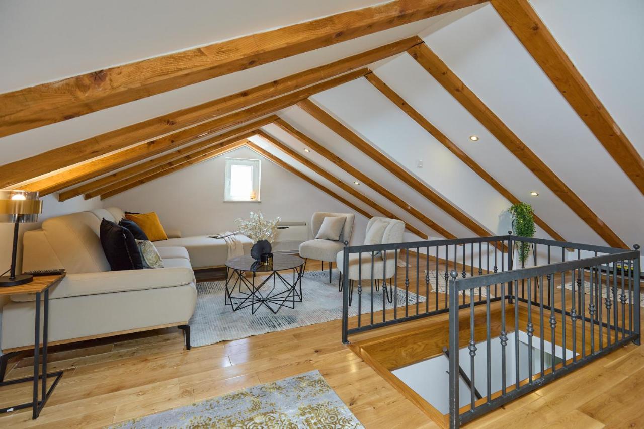 דירות קאבטאט Luxury Penthouse Avalon מראה חיצוני תמונה